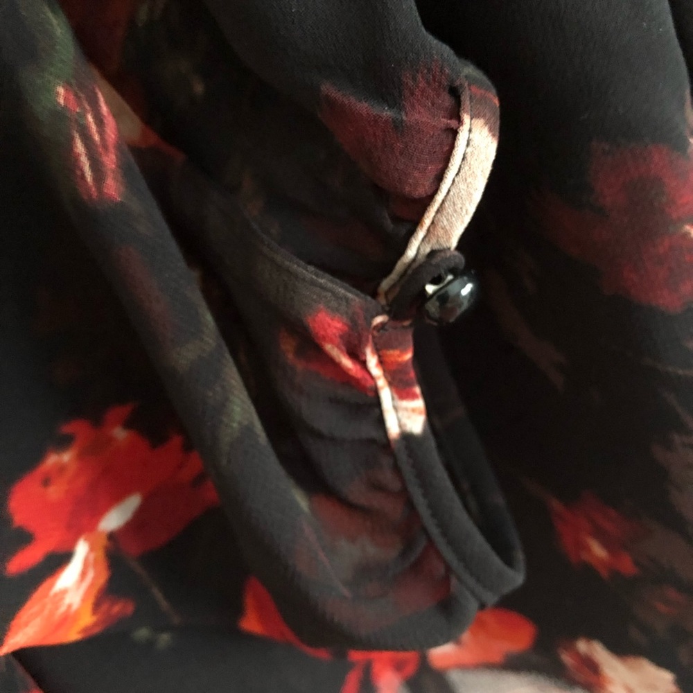 ARITZIA Wilfred Nadine Blouse - Picture 6 of 10